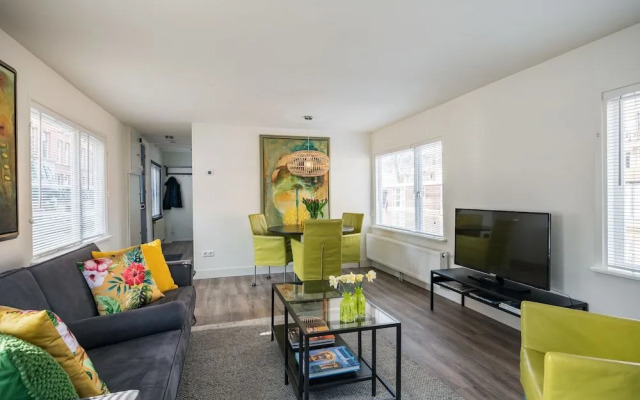 Houseboat Lady Jane Amsterdam