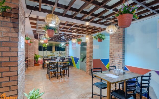 White House Beach Resort