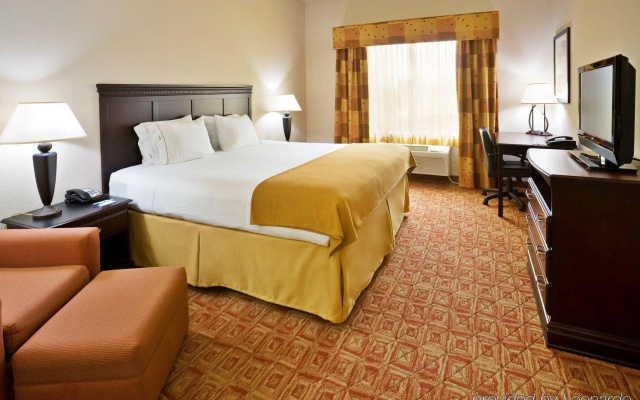 Comfort Inn & Suites Denison - Lake Texoma