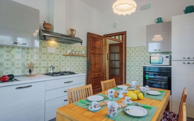 House Mauro Marina Pietrasanta