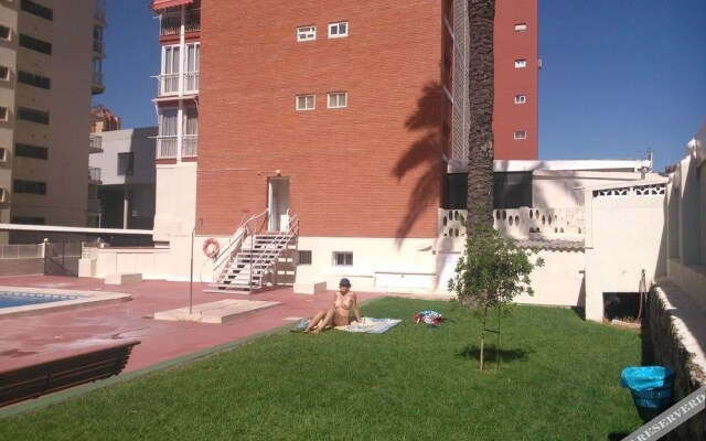 Blue Sky Apartment