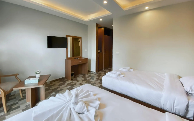 Nine Pyramids View Hotel