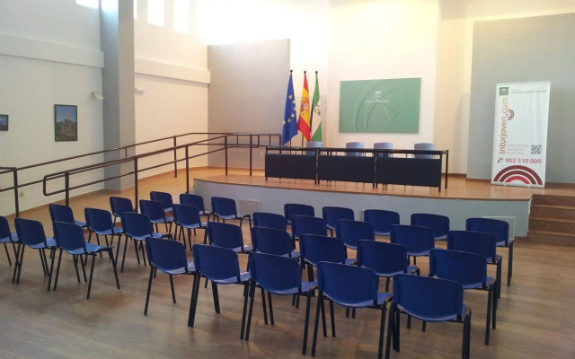 Albergue Inturjoven Almería - Hostel