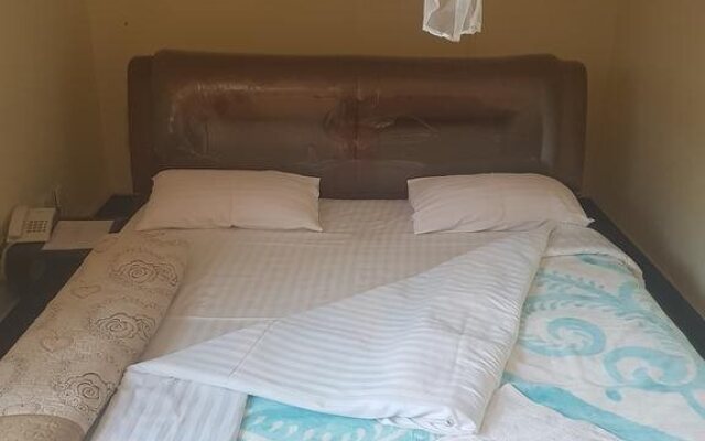 New Coffee Tree Hotel