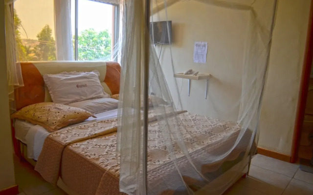 Moonlight Hotel-Namanve