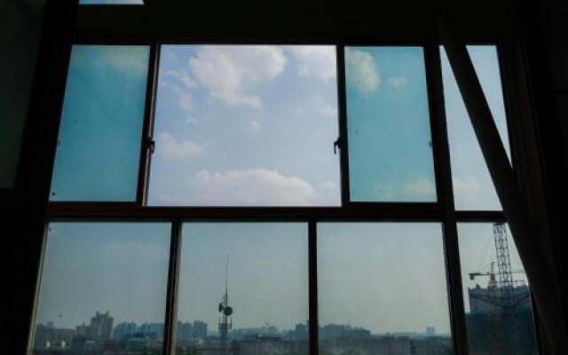 Shanghai Breezes Apartment