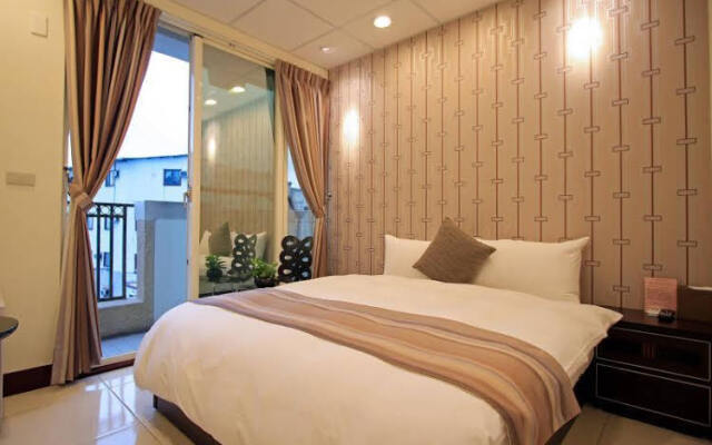 Happiness163 Hotel