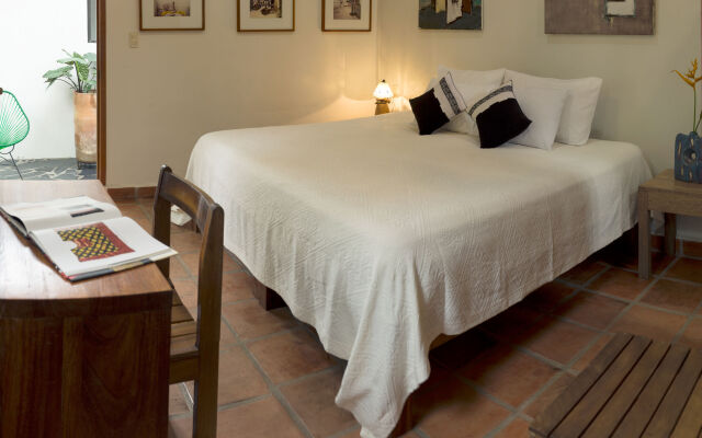 Villa Mozart y Macondo