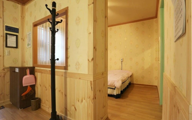 Cheongsong Songwol Pension