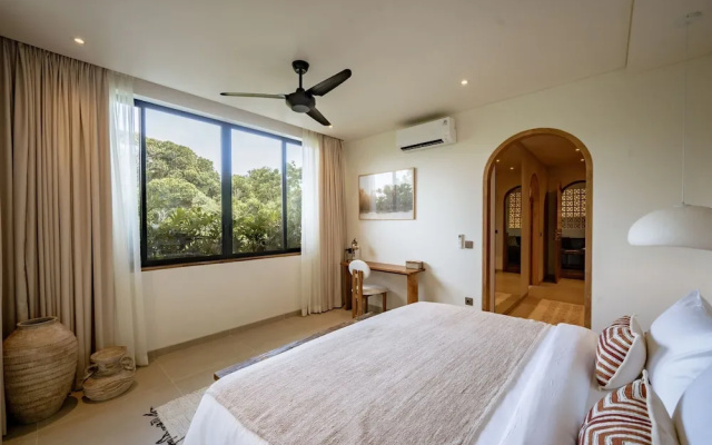 Casa Mira Uluwatu – Guest Rooms – Pecatu