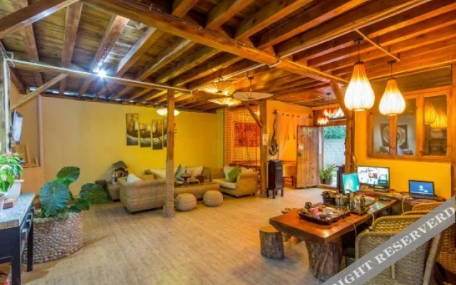 Riguang Qingcheng Inn