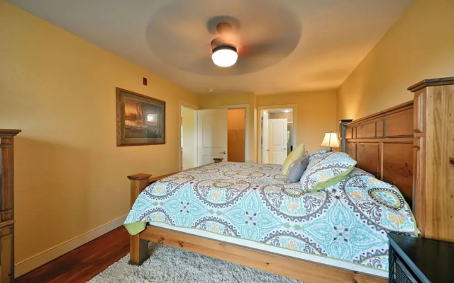 Unit 109 2 Bdrm/ 2 BA