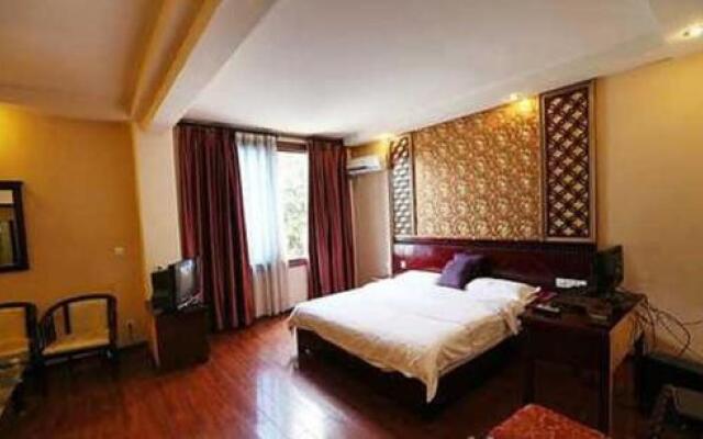 Jinli Holiday Hotel - Emeishan