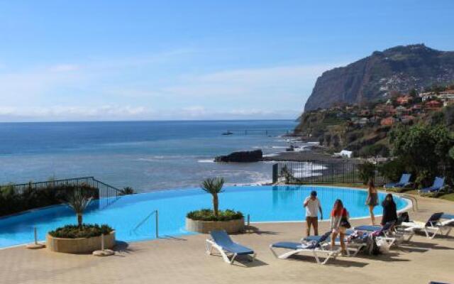 Atlantic Ocean View Apartment
