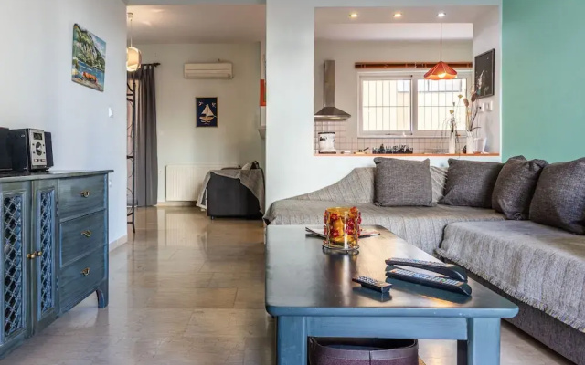 Erika's Oasis - Stylish Living in the Heart of History