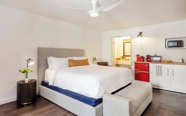 Days Inn And Suites Peachtree City