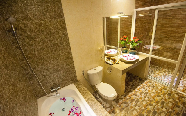 Spring Palace Resort Hotel