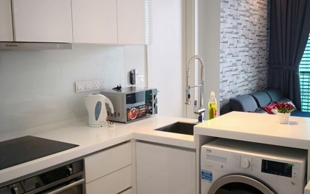 Midvalley Vogue Suites at KL Eco City
