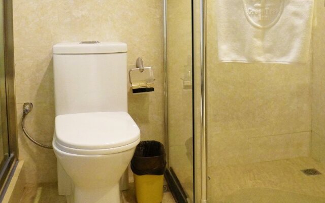 GreenTree Inn Shanghai Xintiandi Laoximen Subway Station Shell Hotel