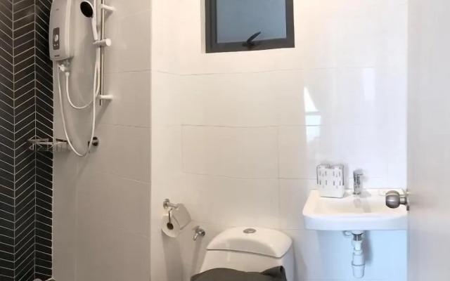 The Horizon by MyKey