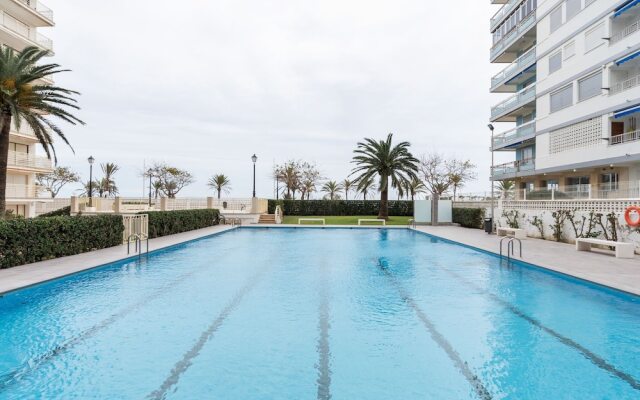Dreamy Apartment in Gandia at Beach