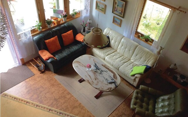 Beautiful Home in Yngsjö With 3 Bedrooms and Wifi