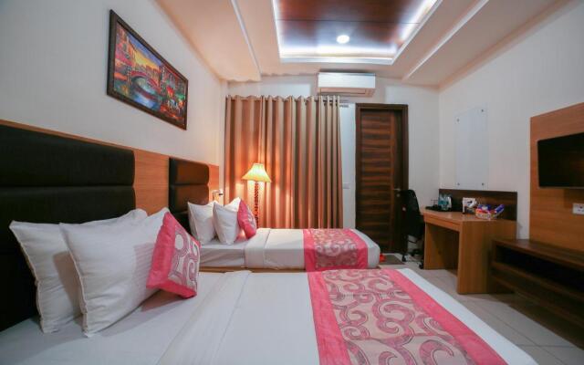 Hotel Grand Regency by JMD Group