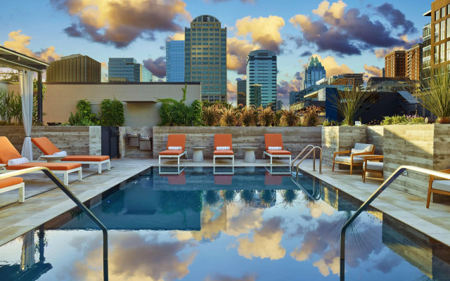 Canopy by Hilton Austin Downtown