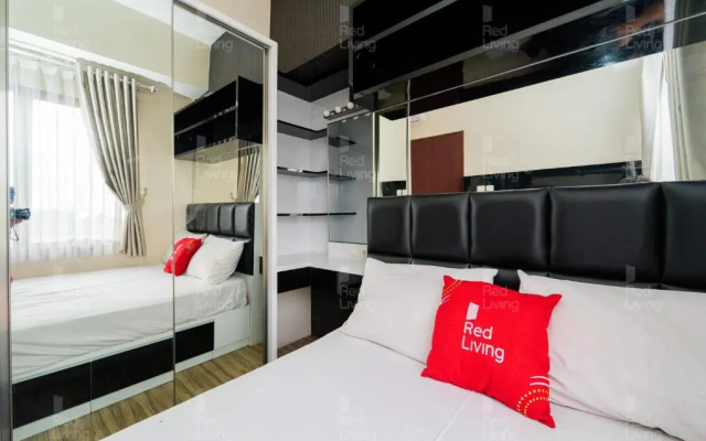 RedLiving Apartemen Tamansari Panoramic - Santuy Agency Lobby P1 9