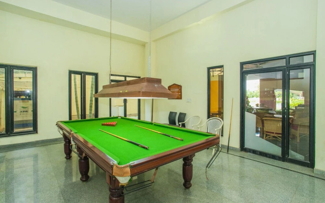 Hotel Comforts Suites