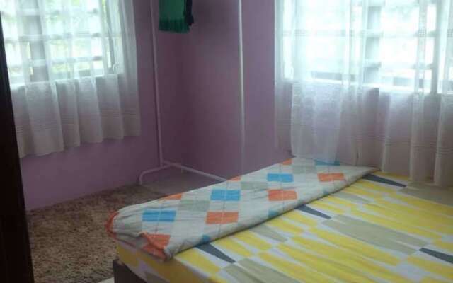 Indah Guesthouse Pekan