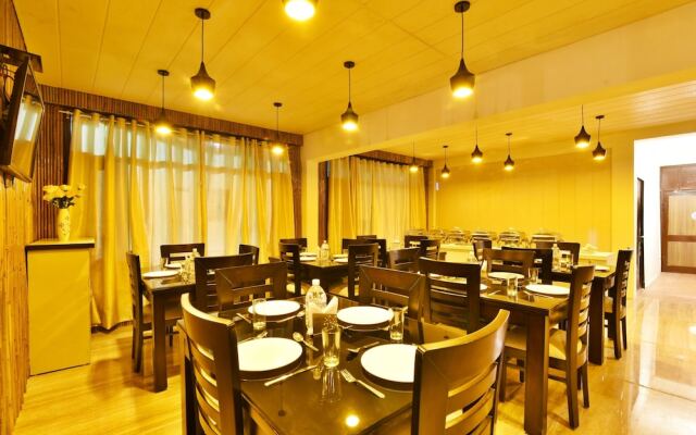 Kapoor Resort by DLS Hotels