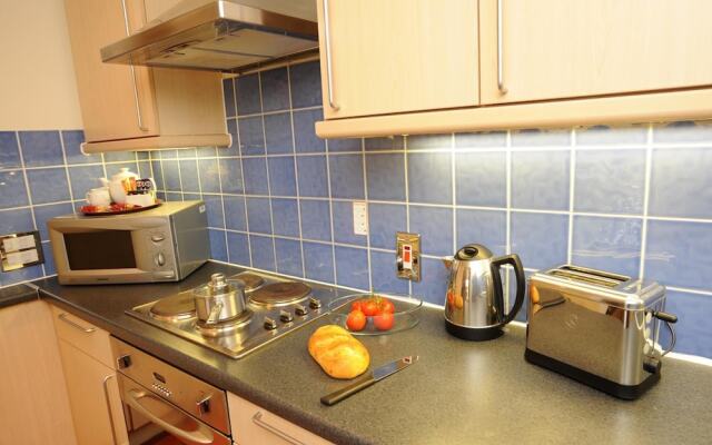 PREMIER SUITES Bristol Redcliffe