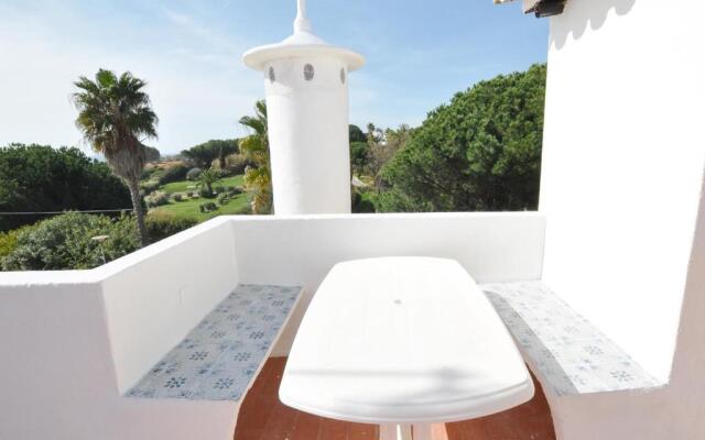 E&M Beach House Aldeamento do Levante III