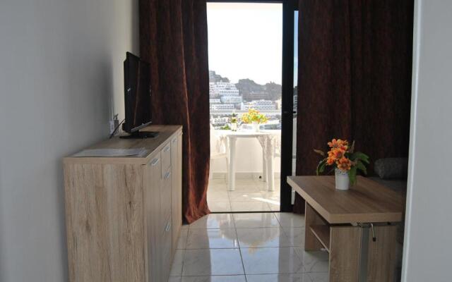 Monterrey Apartamentos
