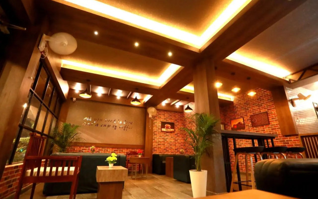 ORFILA INN Airport Hotel
