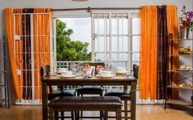 Villa Solstice Luxury 4 Bedroom
