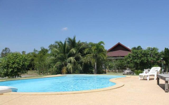 Bangyai Buri Resort