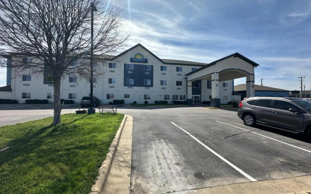 Days Inn by Wyndham Copperas Cove