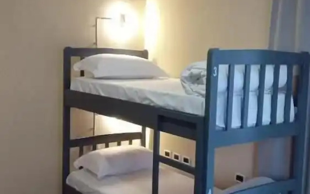 Mandarine Hostel