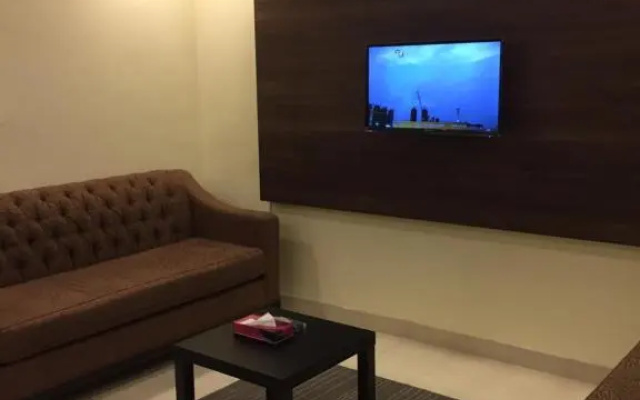 Danar Hotel Apartments 5