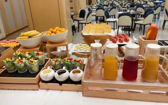 Atour Hotel Tonglu Fuchun River