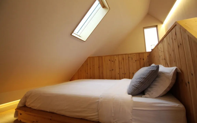 Jeju Herb Pension Oz