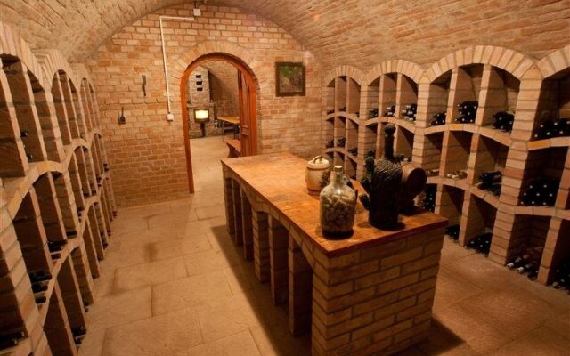 Chalupa - Sklep Starovice