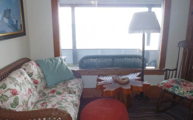 Contention Cove - Three Bedroom Home