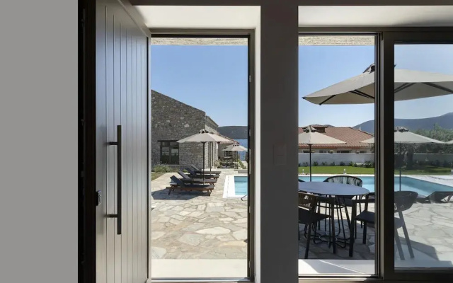 Lichnos Luxury Studio