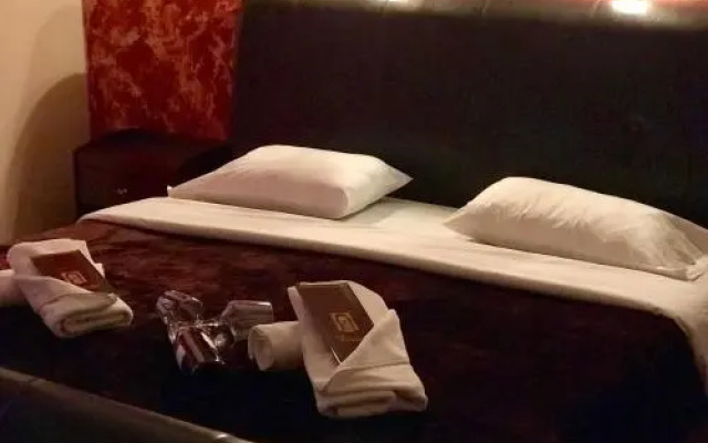 Hotel Elegant Epavlis