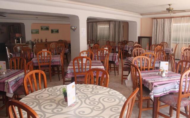 Hotel Antares