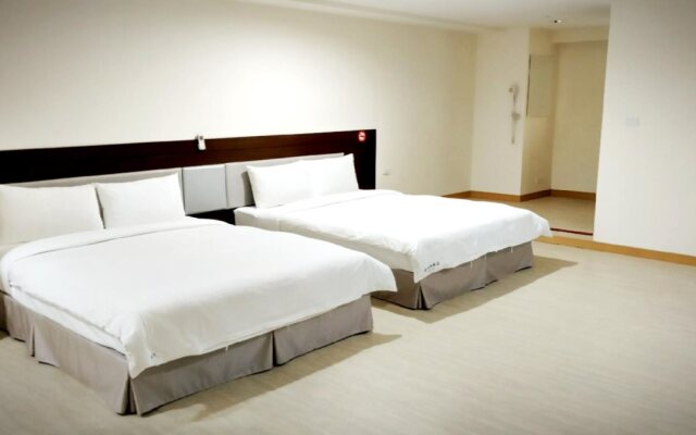 Big Bear Hotel