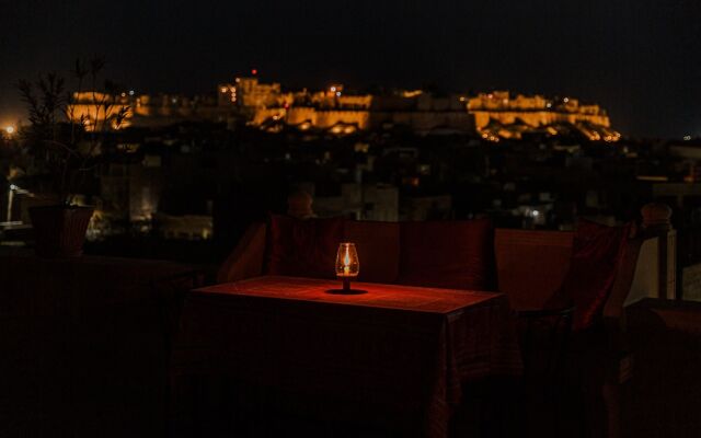 Hotel Lal Garh Fort And Palace